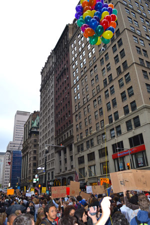 Occupy Wall Street, in the process of being balloon-mapped. 
